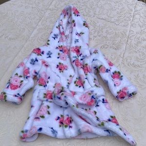 Robe Small 0-9 Months New Baby Infant